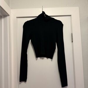 PrettyLittleThing Black Ribbed Turtleneck Crop Top